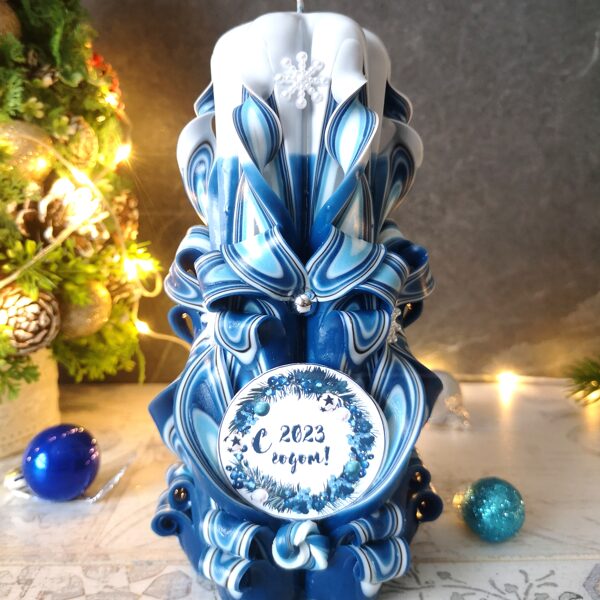 Candle with inscription "Winter" 